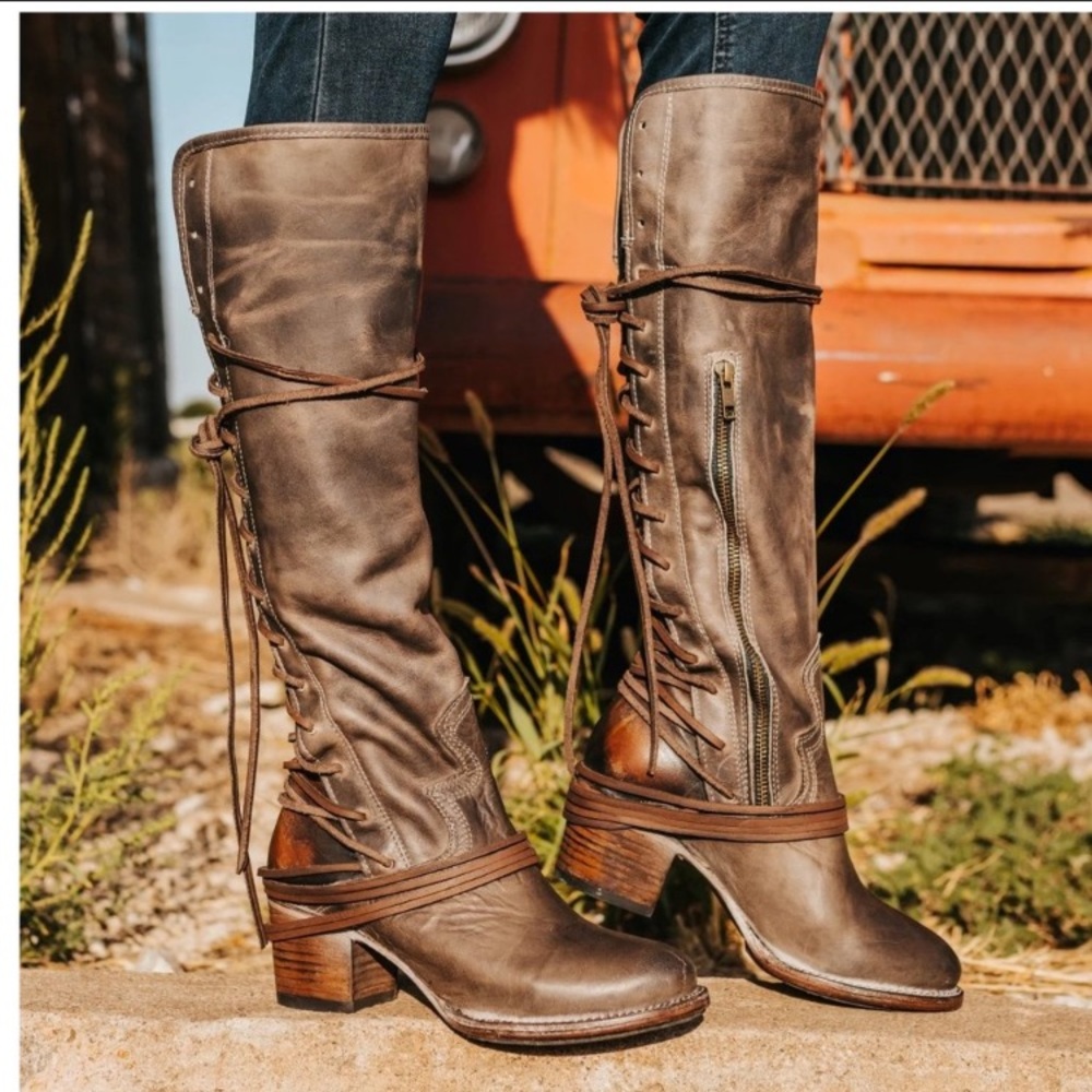 **SOLD**Freebird leather coal boots lace up - Picture 1 of 12
